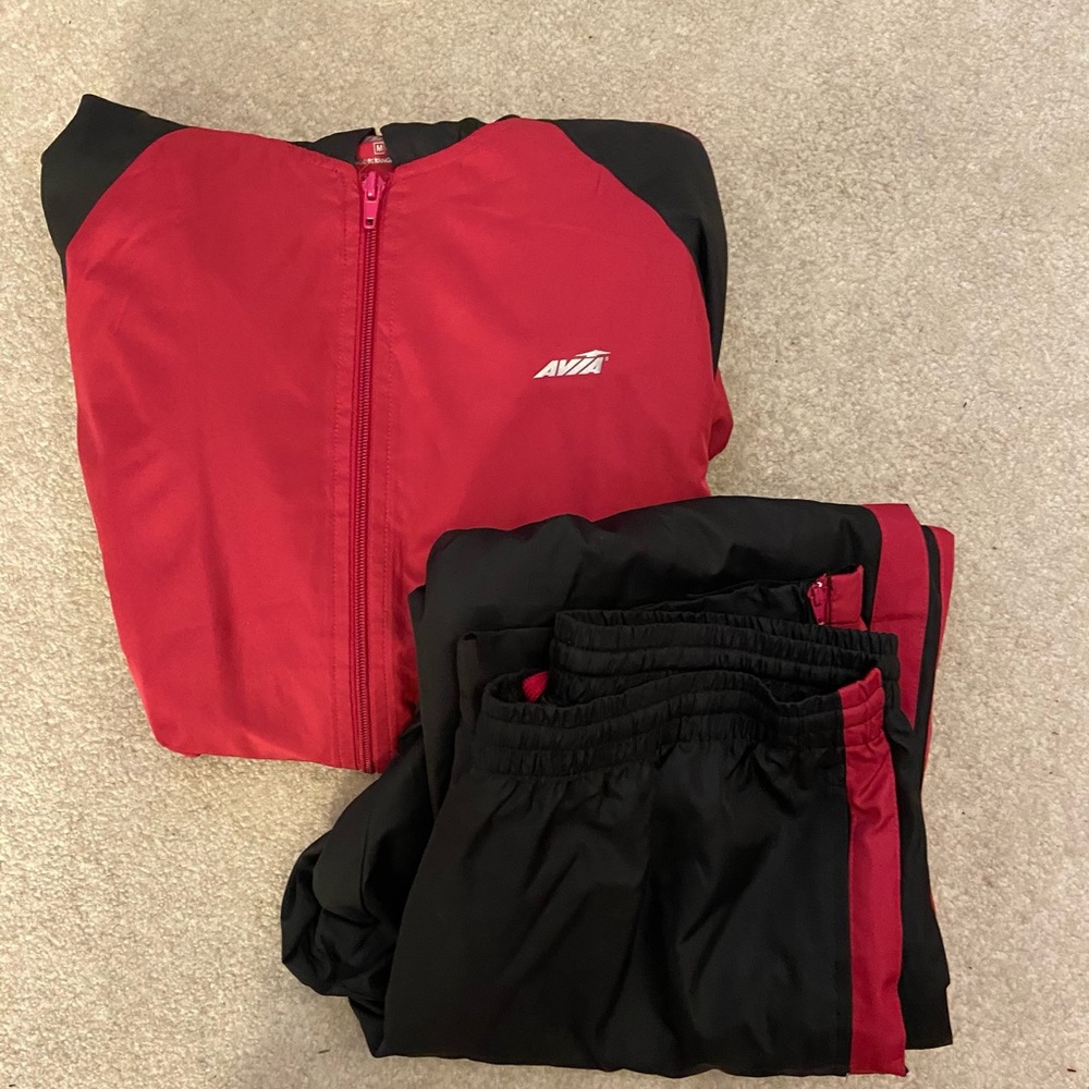 New (w/o tags) Avia Girls Medium Tracksuit